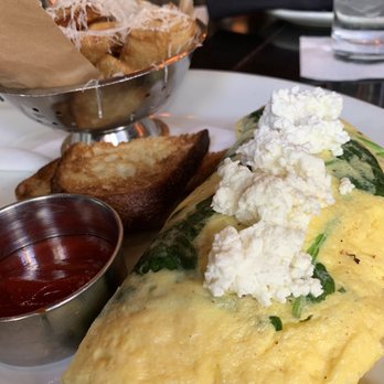 Siena Tavern - Goat Cheese Omelet - Italian Near Me - Chicago, Illinois Siena Tavern - Goat Cheese Omelet - Italian Near Me - Chicago, Illinois