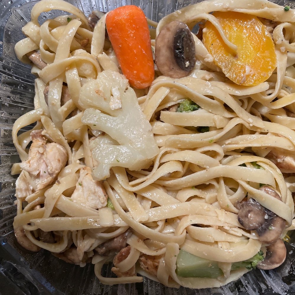 Bread & Butter - Gross "alfredo" with weird veggies and no sauce or flavor. This was supposed to be Chichen alfredo. - New American Near Me - El Segundo, California Bread & Butter - Gross "alfredo" with weird veggies and no sauce or flavor. This was supposed to be Chichen alfredo. - New American Near Me - El Segundo, California