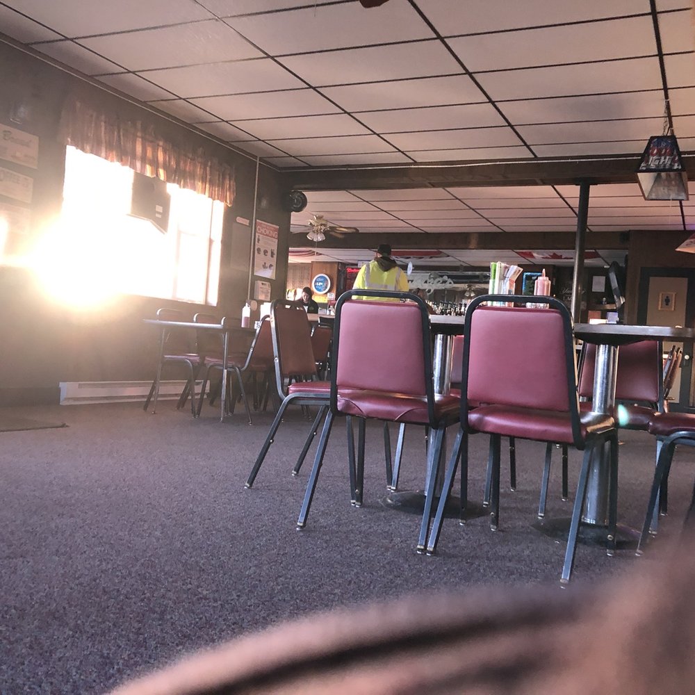 Ghize's Family Restaurant - a view of the dining room - American Near Me - Ogdensburg, New York Ghize's Family Restaurant - a view of the dining room - American Near Me - Ogdensburg, New York