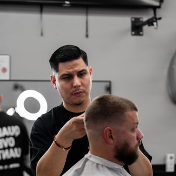 Q/Q Barbershop Pflugerville - Men's Hair Salons Near Me - Pflugerville, Texas Q/Q Barbershop Pflugerville - Men's Hair Salons Near Me - Pflugerville, Texas