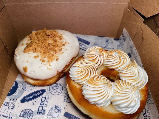Doce Donut Co by null