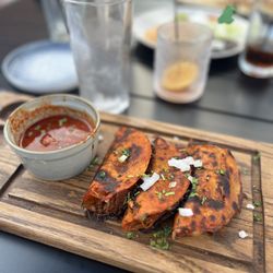 El Milagro Azteca - Quesadilla Birria
