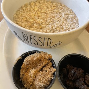 The Oaks Restaurant - Oatmeal - American Near Me - Angelus Oaks, California