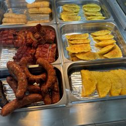 El Rincon Colombiano - Hot food