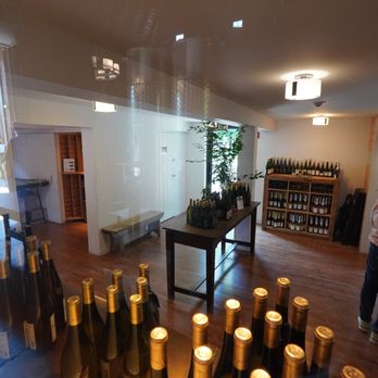 Hermann J. Wiemer Vineyard - Wine shop - Wineries Near Me - Dundee, New York