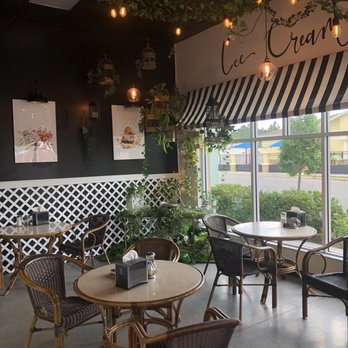 RedCone Ice Cream - Cute interior and pretty seating - Ice Cream & Frozen Yogurt Near Me - Orlando, Florida RedCone Ice Cream - Cute interior and pretty seating - Ice Cream & Frozen Yogurt Near Me - Orlando, Florida
