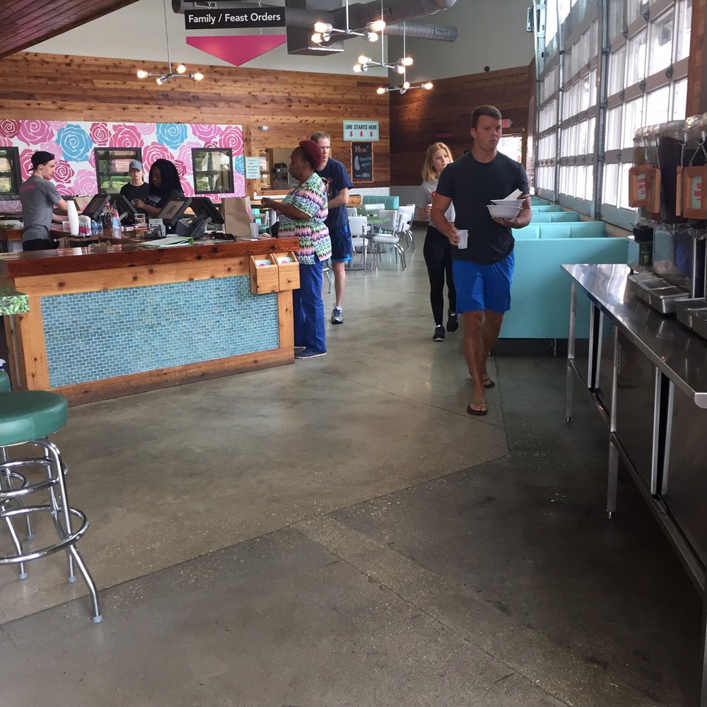 Fresh Kitchen - Wide space - New American Near Me - Sarasota, Florida Fresh Kitchen - Wide space - New American Near Me - Sarasota, Florida