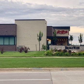 Giordano's - Exterior from Bridgewood - Pizza Near Me - West Des Moines, Iowa Giordano's - Exterior from Bridgewood - Pizza Near Me - West Des Moines, Iowa