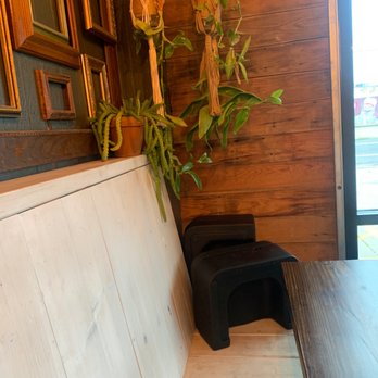 Cajun Craft - Seating area - Cajun/Creole Near Me - Waco, Texas