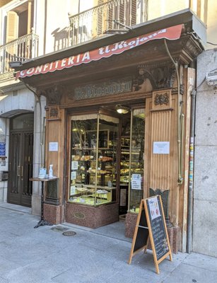 El Riojano by null