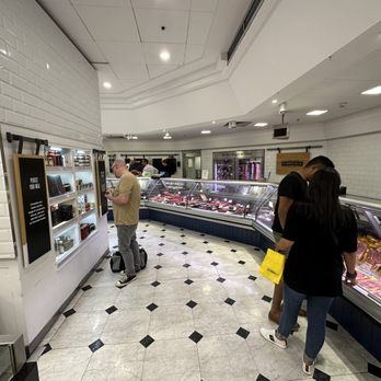 Selfridges - Department Stores Near Me - London, LND