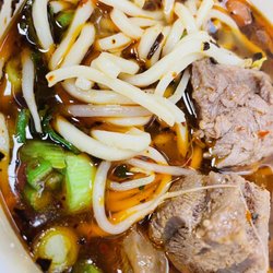 Chao Shou Wang - Beef Noodle Soup