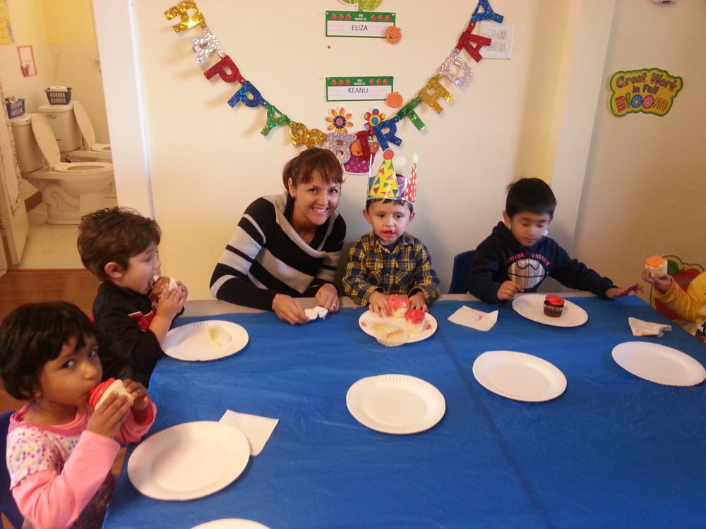 KIDSVILLE PRESCHOOL & DAY CARE CENTER Updated August 2024 30 Reviews 1247 Benton St, Santa