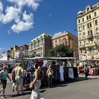 Naschmarkt - Flea market on Saturdays 9/2024 - Public Markets Near Me - Vienna, 9