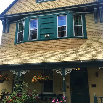 Queen Anne Bed & Breakfast Inn - Bed & Breakfast Near Me - Denver, Colorado Queen Anne Bed & Breakfast Inn - Bed & Breakfast Near Me - Denver, Colorado
