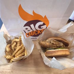 Big Chicken - Classic chicken sandwich