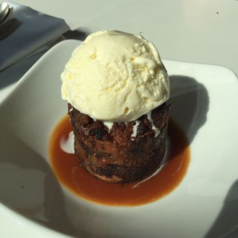 Fishing With Dynamite - Chocolate Pretzel and Chocolate Bread Pudding - Seafood Near Me - Manhattan Beach, California