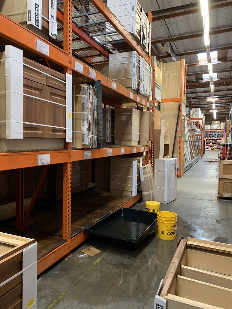 CONTRACTORS’ WAREHOUSE 43 Photos & 44 Reviews 5950 Paramount Blvd