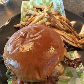 Voodoo Brew Pub - Voodoo Burger with Fries - Brewpubs Near Me - Fishers, Indiana