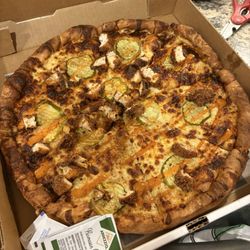 Northside Drafthouse & Eatery - Nashville Fried Chicken Pizza