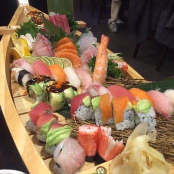 Red Maple - Love boat!!! - Sushi Bars Near Me - Silver Spring, Maryland