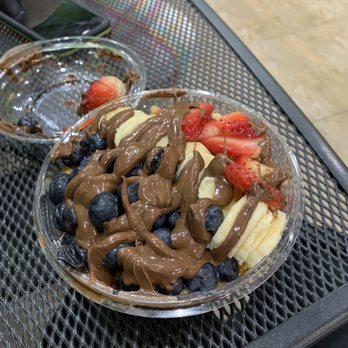 Jungle Juice - a plate of fruit and chocolate on a table - Juice Bars & Smoothies Near Me - Madison, New Jersey Jungle Juice - a plate of fruit and chocolate on a table - Juice Bars & Smoothies Near Me - Madison, New Jersey