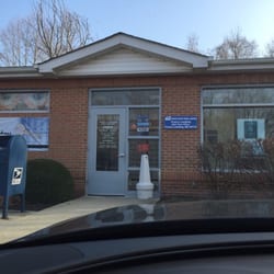 Tracy's Landing Post Office - Front of post office