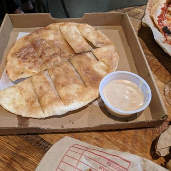 MOD Pizza - Cinnamon pie. Deliciousness. - Fast Food Near Me - Houston, Texas MOD Pizza - Cinnamon pie. Deliciousness. - Fast Food Near Me - Houston, Texas