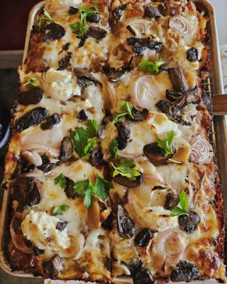 Marc's Artisanal Pizzeria by null