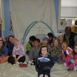 Oak Grove Young Children's School - WInter fun in the I is for igloo.