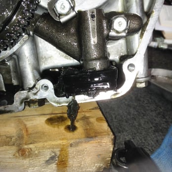 Howdys Cycle Sales & Service - paper shop towel was EVERYWHERE inside my engine - Motorcycle Dealers Near Me - Ventura, California