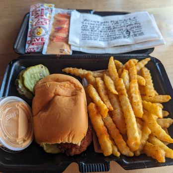 Dave's Hot Chicken - Dave's #4 - 1 slider w fries - Chicken Shop Near Me - Irvine, California Dave's Hot Chicken - Dave's #4 - 1 slider w fries - Chicken Shop Near Me - Irvine, California
