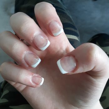 Lucky Nail Salon - Nail Salons Near Me - Greenfield, Massachusetts