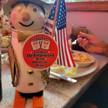 Red Arrow Diner - Diners Near Me - Manchester, New Hampshire