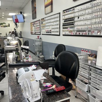 DK Nails And Spa - Nail stations - Nail Salons Near Me - Omaha, Nebraska DK Nails And Spa - Nail stations - Nail Salons Near Me - Omaha, Nebraska