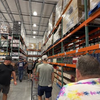 Costco - Wholesale Stores Near Me - Oconomowoc, Wisconsin