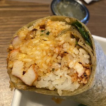 Tocaya Modern Mexican - Fajita burrito?! Really it's all rice. - Mexican Near Me - Burbank, California Tocaya Modern Mexican - Fajita burrito?! Really it's all rice. - Mexican Near Me - Burbank, California