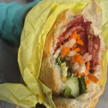 Banh Mi Ba Le - Banh mi with bbq pork - Vietnamese Near Me - Oakland, California