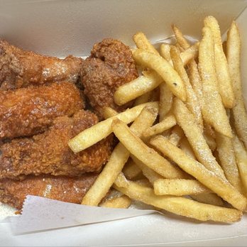 Captain Sam's Fish And Chicken - 6 party wings and fries - Chicken Shop Near Me - Spring Valley, California Captain Sam's Fish And Chicken - 6 party wings and fries - Chicken Shop Near Me - Spring Valley, California