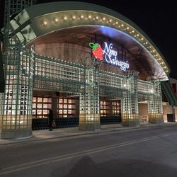 Nino Salvaggio International Marketplace