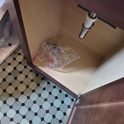 Apartment Store - The extra bag we left for  the next guy we were charged $ 600 to remove
