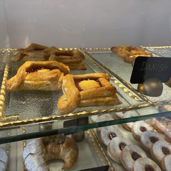 Kafeina Kafe - Coffee & Tea Near Me - Spring, Texas