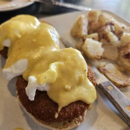 Crab Cake Benedict