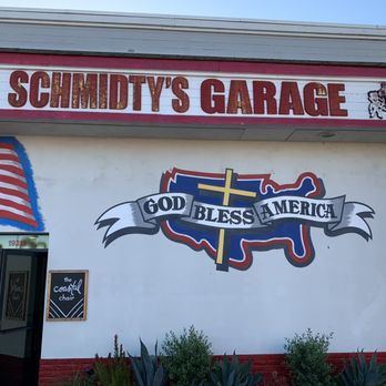 Schmidty's Garage - Nice mural on the wall - Auto Repair Near Me - Huntington Beach, California Schmidty's Garage - Nice mural on the wall - Auto Repair Near Me - Huntington Beach, California