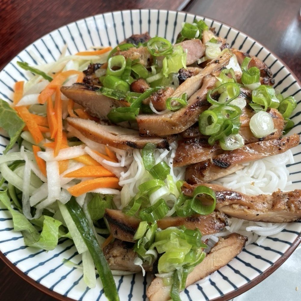 Saigon Kitchen - Vermicelli Chicken Bowl - Vietnamese Near Me - Washington, DC, District of Columbia Saigon Kitchen - Vermicelli Chicken Bowl - Vietnamese Near Me - Washington, DC, District of Columbia
