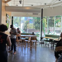 Calic Bagel - Interior (Apr 2026)
