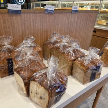 Paris Baguette - Bakeries Near Me - Thornhill, Ontario Paris Baguette - Bakeries Near Me - Thornhill, Ontario