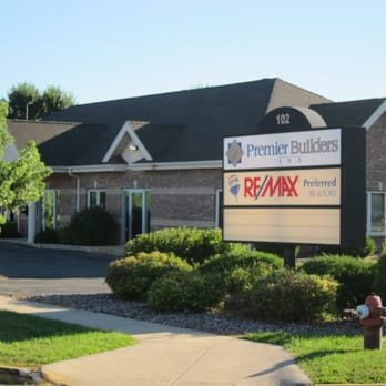 Peggy Acker-Farber-RE/MAX Preferred - Real Estate Agents Near Me - Waunakee, Wisconsin Peggy Acker-Farber-RE/MAX Preferred - Real Estate Agents Near Me - Waunakee, Wisconsin