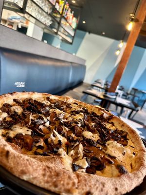 Pizzana by null
