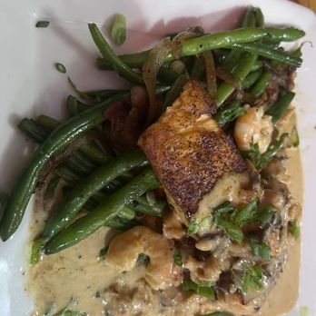 Floyds Seafood - Webster - Blackened salmon with pul Courtbouillon Topping - Cajun/Creole Near Me - Webster, Texas Floyds Seafood - Webster - Blackened salmon with pul Courtbouillon Topping - Cajun/Creole Near Me - Webster, Texas